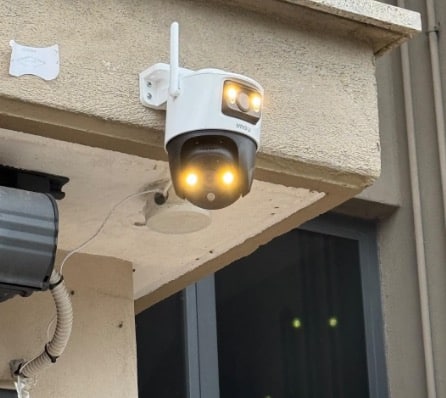 Imou 2K Telecamera di Sorveglianza WiFi da Esterno Wireless Solare con Batteria 5000mAh | 360° PTZ Visione Notturna a Colori 20m photo review