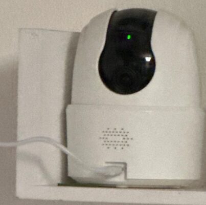 Imou Rex 3D 4K (8MP) Telecamera di Sorveglianza WiFi da Interno 360° - Rilevamento IA Umani/Animali, Tracciamento Intelligente BabyPhone Audio Bidirezionale Nera photo review